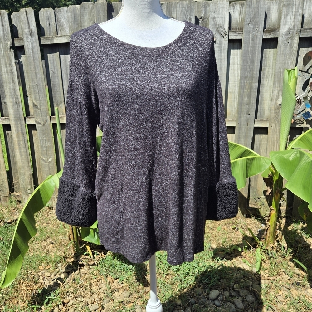 Bobeau Medium Charcoal Gray Tunic Sweater With Faux Fur Wrist Cuffs